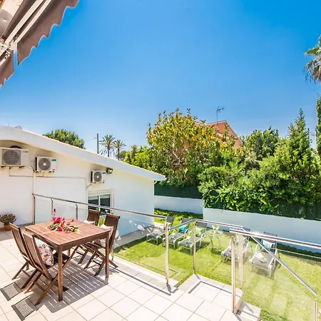 Escape Steps From Playa Muro Holiday home *