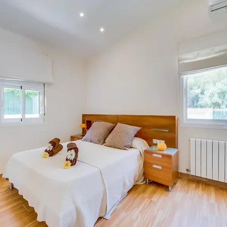 Escape Steps From Playa Muro Tatil Evi